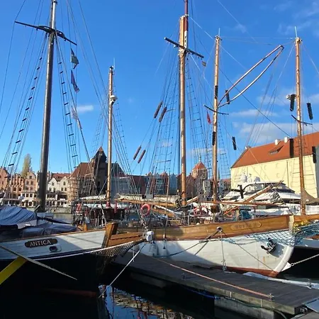 Gold Waterhouse Old Town - Houseboat